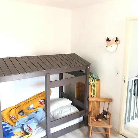 Holiday home Pretty Little Townhouse Chauny